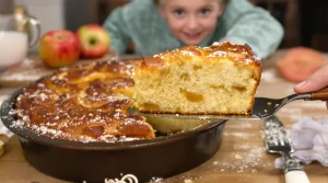 Gâteau pommes-yaourt ultra moelleux : la recette de ma grand-mère, adorée dès la première bouchée